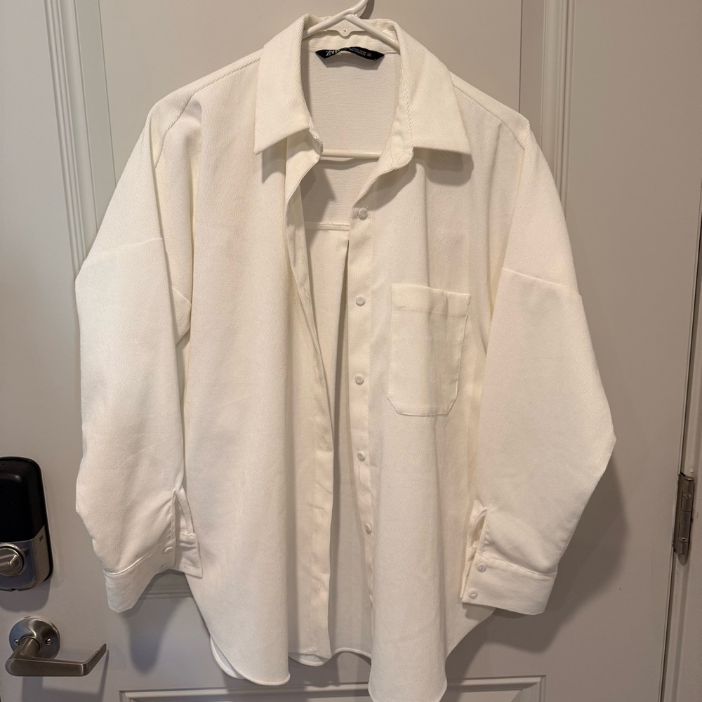 Zara White Relaxed Corduroy Button Up Shirt